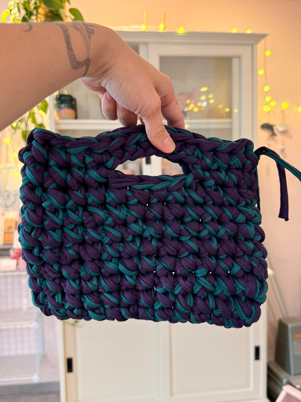 Fertige gehäkelte Tasche aus dem Workshop in Aichach